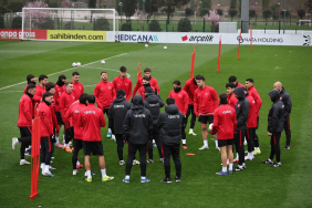 a-milli-takim-pristineye-zafer-icin-yola-cikiyor